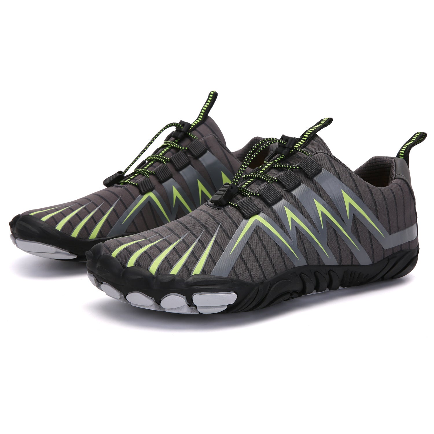 Chaussures pieds nus Grounda par Yuhmae en coloris gris et vert fluo avec systĂšme de laçage rapide et semelle fine conçues pour offrir un confort durable une marche naturelle une posture amĂ©liorĂ©e et une sensation de libertĂ© optimale respectueuse de lâanatomie du pied